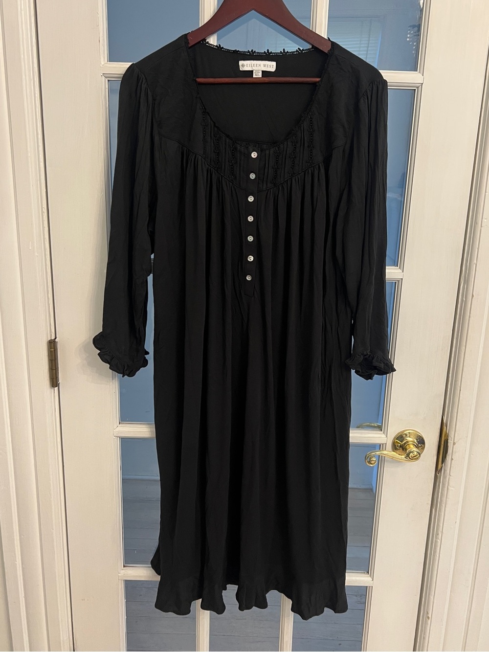 EILEEN WEST Women’s Black Modal Long Sleeve Waltz Nightgown Ruffle XL